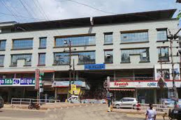 A.R.Residency Hotel Kunnamangalam Exterior photo